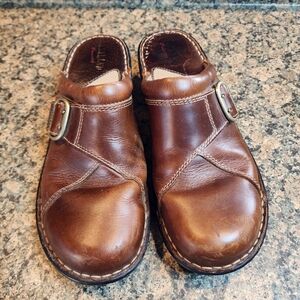Eastland Brown Leather Clogs, 7.5M